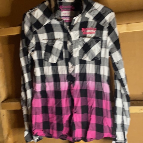 Beautiful disaster - Picture 2 of 3